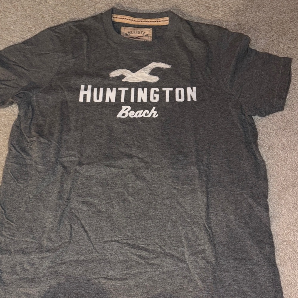 Gently worn! Men’s Hollister T-shirt | 2005/2006 | Size Large